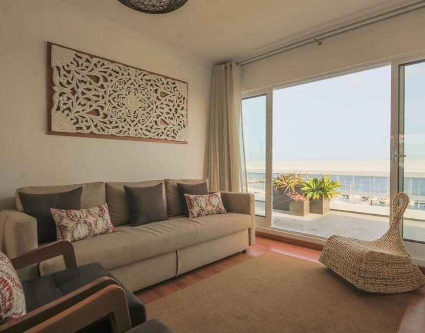 Guestready - Marina View Top Floor With Terrace Ponta Delgada Exterior foto